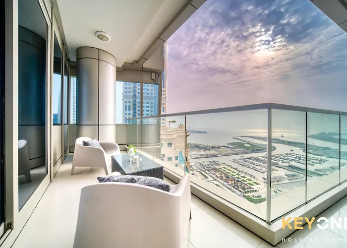 Captivating Sky & Sea Views In Two Bedroom Suite