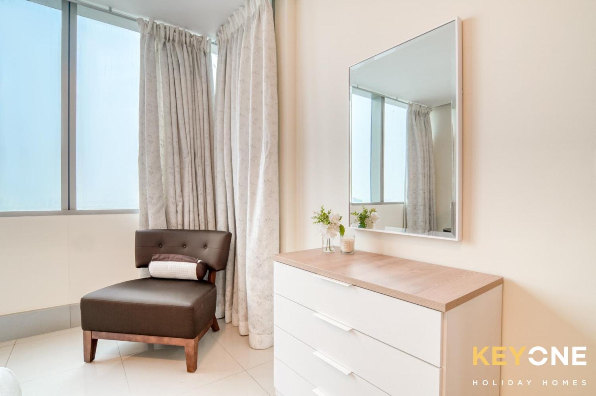Apartment Captivating Sky & Sea Views In Two Bedroom Suite Dubai
