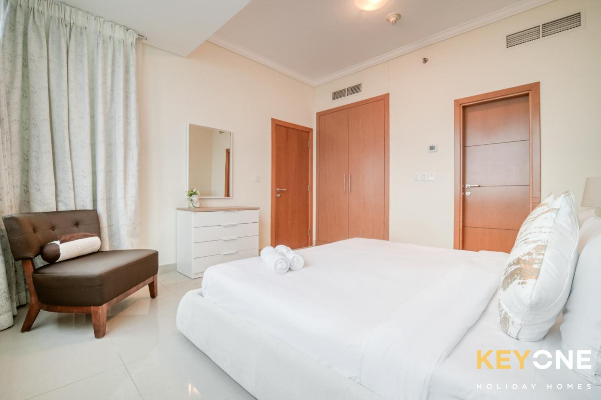 Captivating Sky & Sea Views In Two Bedroom Suite *