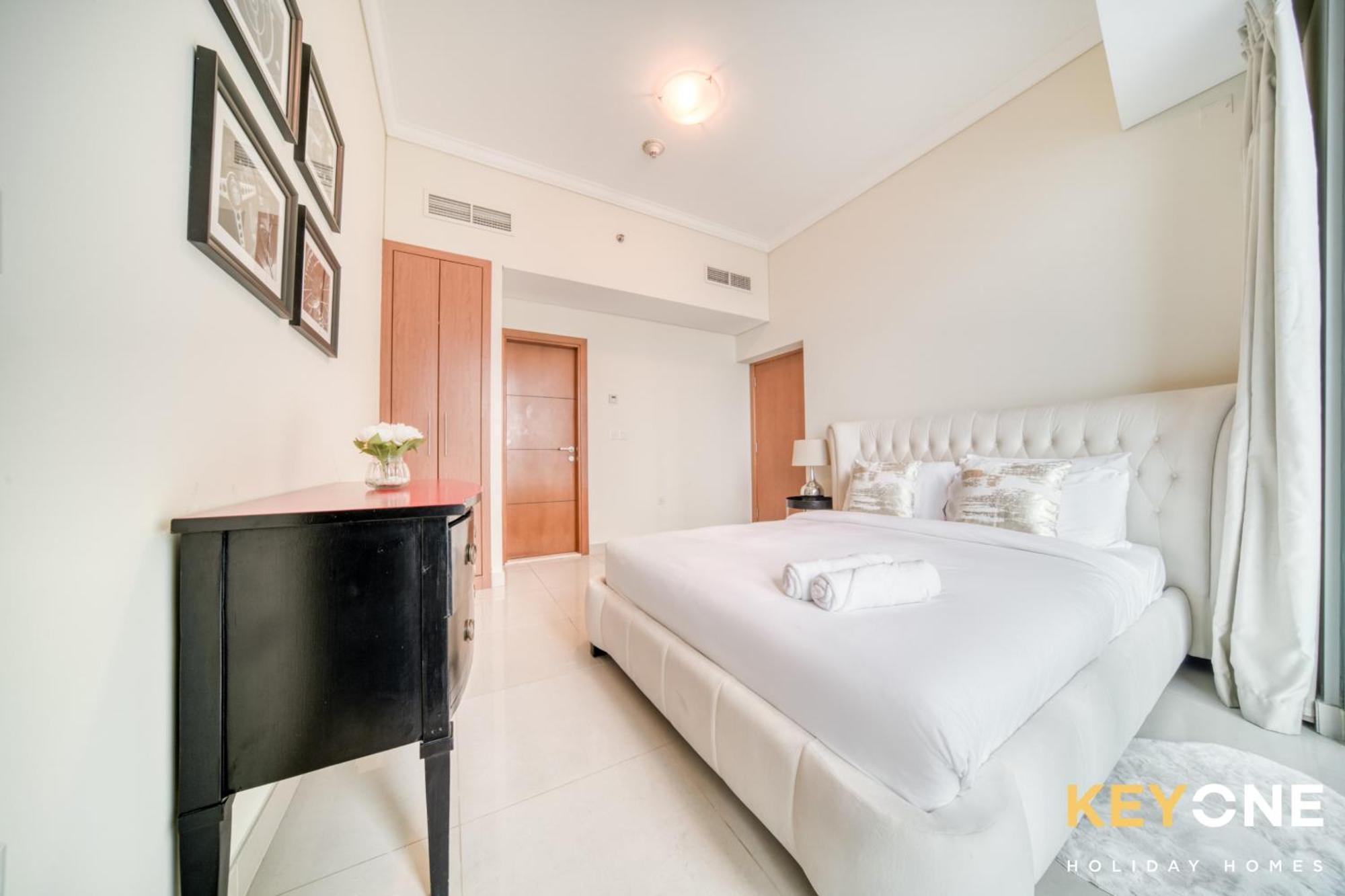 Captivating Sky & Sea Views In Two Bedroom Suite * Dubai