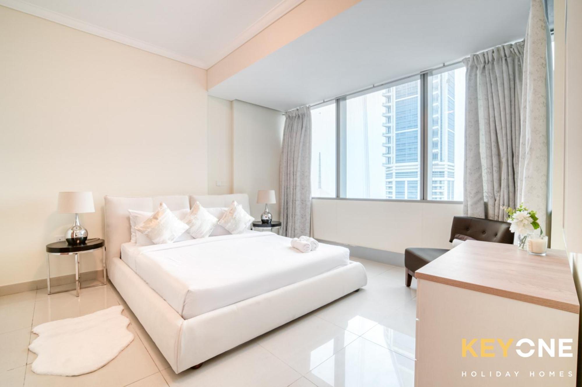 Captivating Sky & Sea Views In Two Bedroom Suite * Dubai